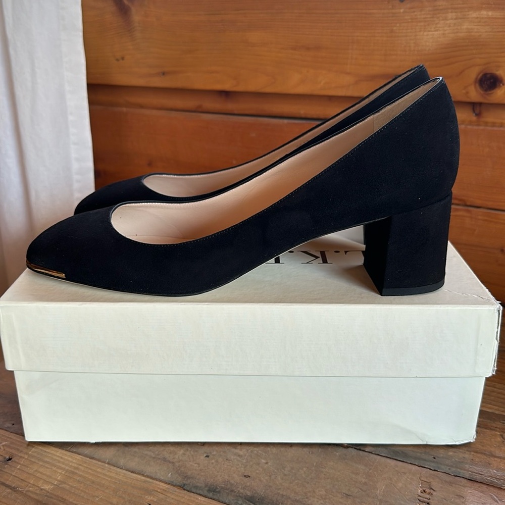 NIB L. K. Bennett Black Suede Pumps Size 41